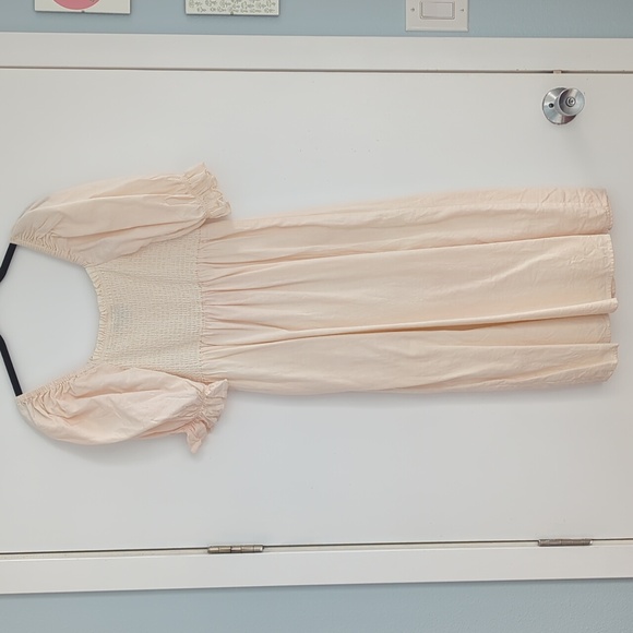 The Gap Puff Sleeve Dress - Picture 6 of 8